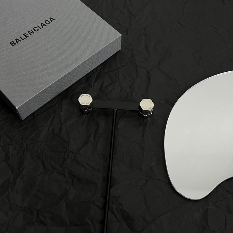 Balenciaga earring 01lyr25 (11)
